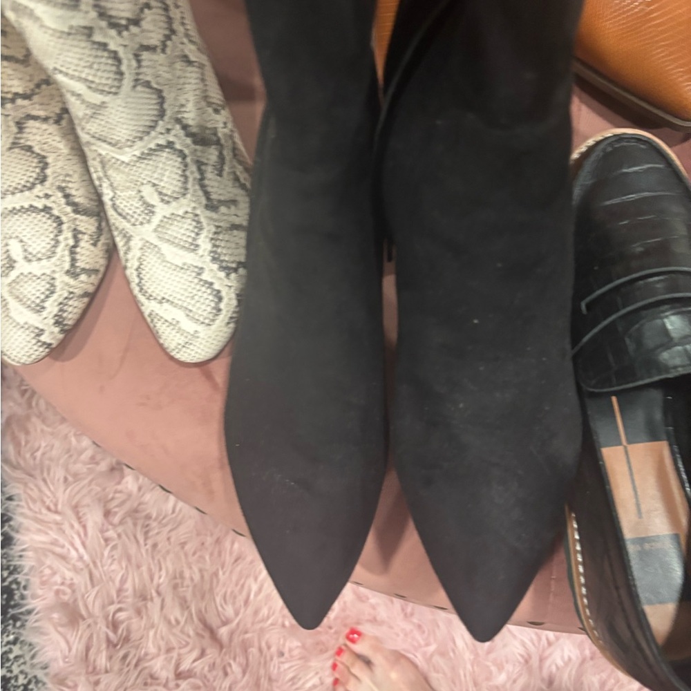 Steve Madden -suede thigh high boots, brand new only tried on!